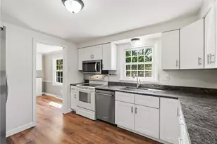 2349 Cramden Rd, Pittsburgh, PA 15241 - Photo 12