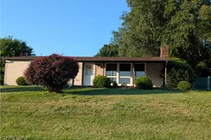 35 Janyce, Hempfield Township, PA 15601 - Photo 1