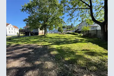 393 N Gallatin Ave, North Union Township, PA 15401 - Photo 10