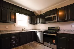 750 Grove Ave, New Brighton, PA 15066 - Photo 6