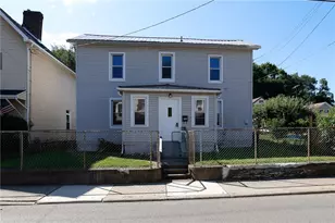 750 Grove Ave, New Brighton, PA 15066 - Photo 1