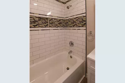 750 Grove Ave, New Brighton, PA 15066 - Photo 16