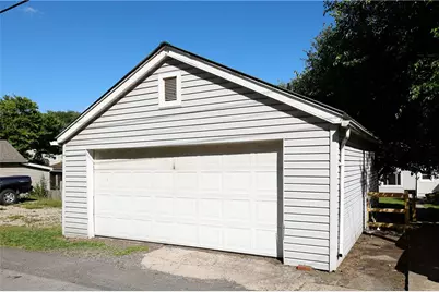 750 Grove Ave, New Brighton, PA 15066 - Photo 22