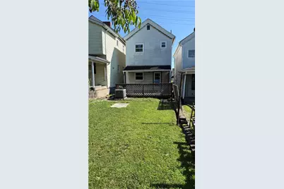 615 9th St, Glassport, PA 15045 - Photo 2