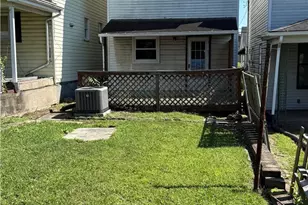 615 9th St, Glassport, PA 15045 - Photo 2