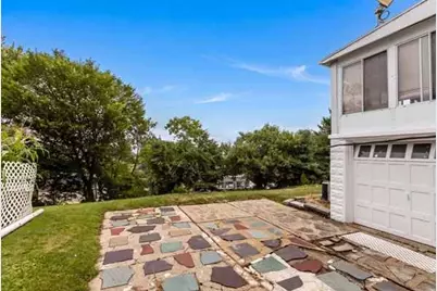 11669 Parkway Drive, North Huntingdon, PA 15642 - Photo 26