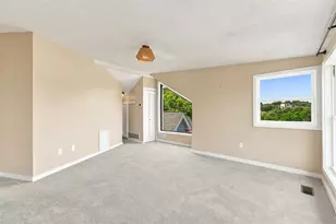 6 Holt St, Pittsburgh, PA 15203 - Photo 34