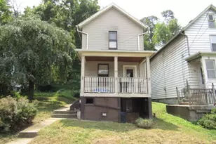 910 Laurel St, Bridgeville, PA 15017 - Photo 1