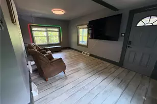 1503 Clinton Rd, Pittsburgh, PA 15116 - Photo 2