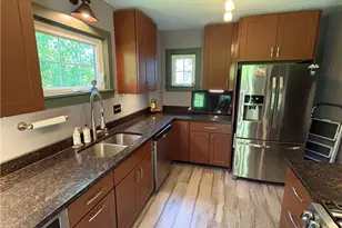 1503 Clinton Rd, Pittsburgh, PA 15116 - Photo 12