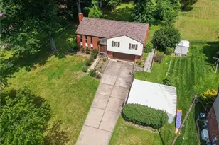 1557 Lenora Dr, Pittsburgh, PA 15237 - Photo 26