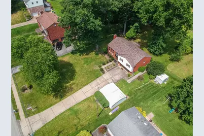1557 Lenora Dr, Pittsburgh, PA 15237 - Photo 32