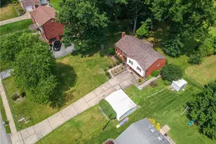 1557 Lenora Dr, Pittsburgh, PA 15237 - Photo 32