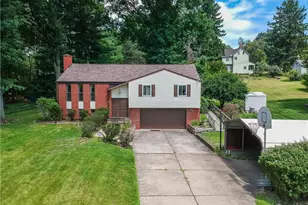 1557 Lenora Dr, Pittsburgh, PA 15237 - Photo 24