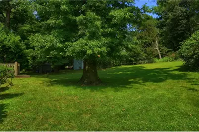 1557 Lenora Dr, Pittsburgh, PA 15237 - Photo 24