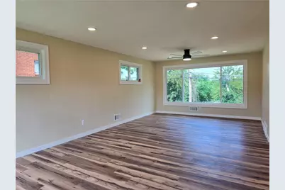 218 Garden City Dr, Monroeville, PA 15146 - Photo 4