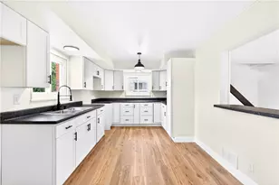 237 Allen Ave, Donora, PA 15033 - Photo 12