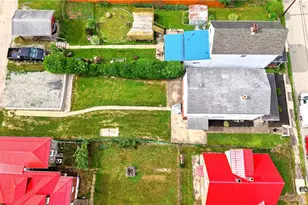 237 Allen Ave, Donora, PA 15033 - Photo 8