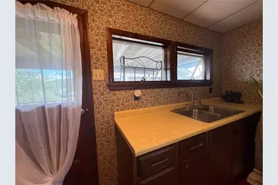 281 School Ave, Conemaugh Township, PA 15937 - Photo 32