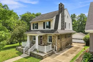 943 Davis Ave, Pittsburgh, PA 15212 - Photo 2