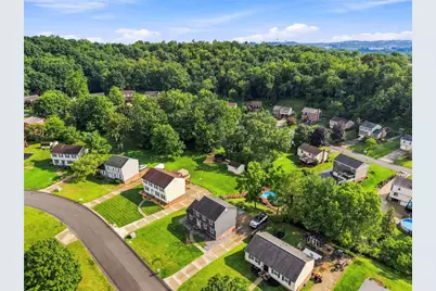 112 Fawnvue Dr, Robinson Twp, PA 15136 - Photo 46