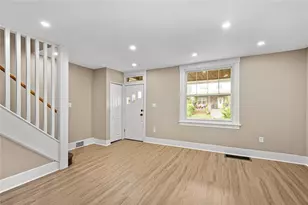 1459 Kelton Ave, Pittsburgh, PA 15216 - Photo 2