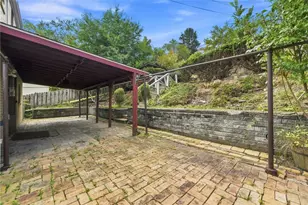 225 Alries St, Pittsburgh, PA 15210 - Photo 10