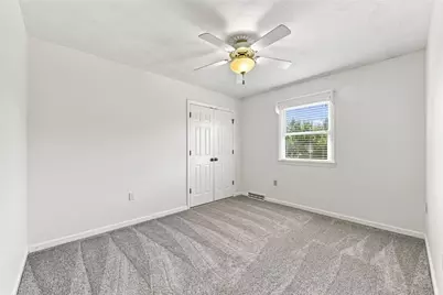 211 Plantation Dr, Unity Township, PA 15601 - Photo 32