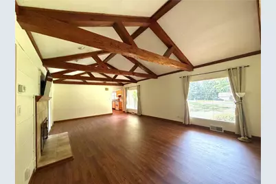 215 E Maitland Lane, Neshannock Township, PA 16105 - Photo 14