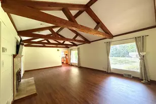 215 E Maitland Ln, Neshannock Township, PA 16105 - Photo 14