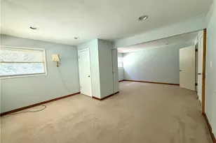215 E Maitland Ln, Neshannock Township, PA 16105 - Photo 22