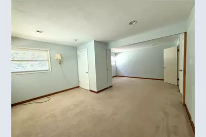 215 E Maitland Lane, Neshannock Township, PA 16105 - Photo 22