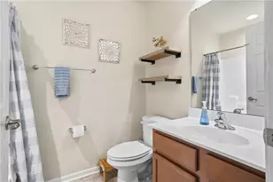 205 Broadstone Dr, Adams Township, PA 16046 - Photo 24
