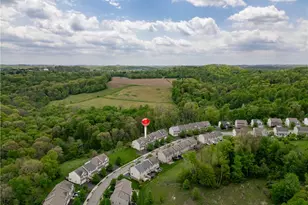 205 Broadstone Dr, Adams Township, PA 16046 - Photo 36