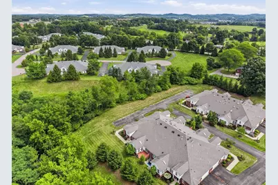 2403 Eloquent Ln, Adams Township, PA 16059 - Photo 50