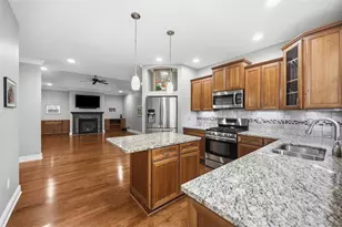 2403 Eloquent Ln, Adams Township, PA 16059 - Photo 26