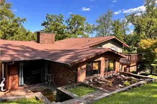 306 Black Walnut Dr, Salem Township, PA 15601 - Photo 2