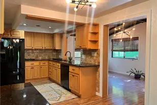 306 Black Walnut Dr, Salem Township, PA 15601 - Photo 14