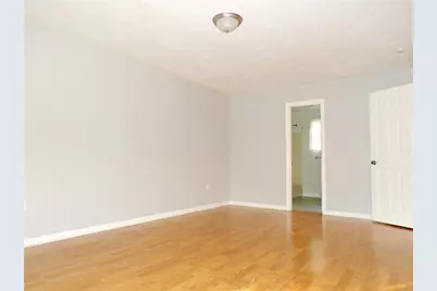 211 Hummingbird Hl, Cranberry Township, PA 16066 - Photo 12
