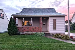 1403 Pennsylvania Ave, Harrison Township, PA 15065 - Photo 2