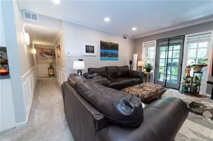 1010 Margarite Dr, Scott Township, PA 15216 - Photo 4
