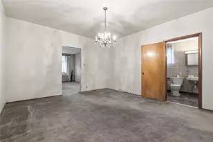 2334 Manor Ave, Pittsburgh, PA 15218 - Photo 8