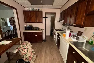 938 Greenfield Ave, Pittsburgh, PA 15217 - Photo 10