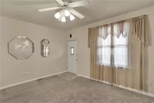 303 W Elizabeth St, Pittsburgh, PA 15207 - Photo 8