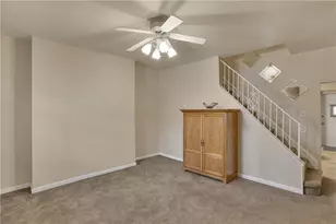 303 W Elizabeth St, Pittsburgh, PA 15207 - Photo 6