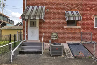 303 W Elizabeth St, Pittsburgh, PA 15207 - Photo 4