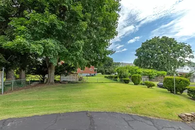 1705 Lincoln Way, White Oak, PA 15131 - Photo 30
