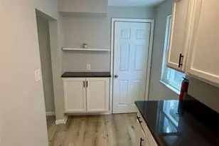 2312 Spokane Ave, Pittsburgh, PA 15210 - Photo 10