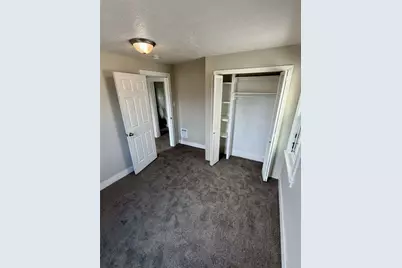 2312 Spokane Ave, Pittsburgh, PA 15210 - Photo 18