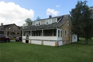 1861 N Ctr Ave, Somerset Township, PA 15501 - Photo 1
